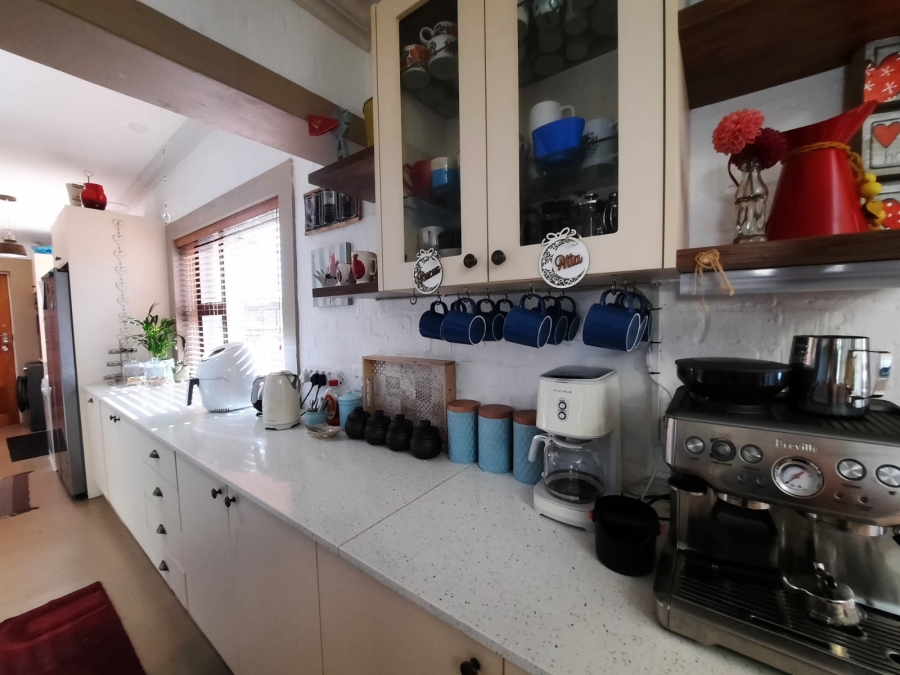 3 Bedroom Property for Sale in Bergsig Western Cape